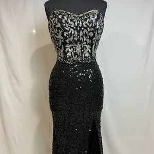 Primavera Couture Black Strapless Gown with Side Slit